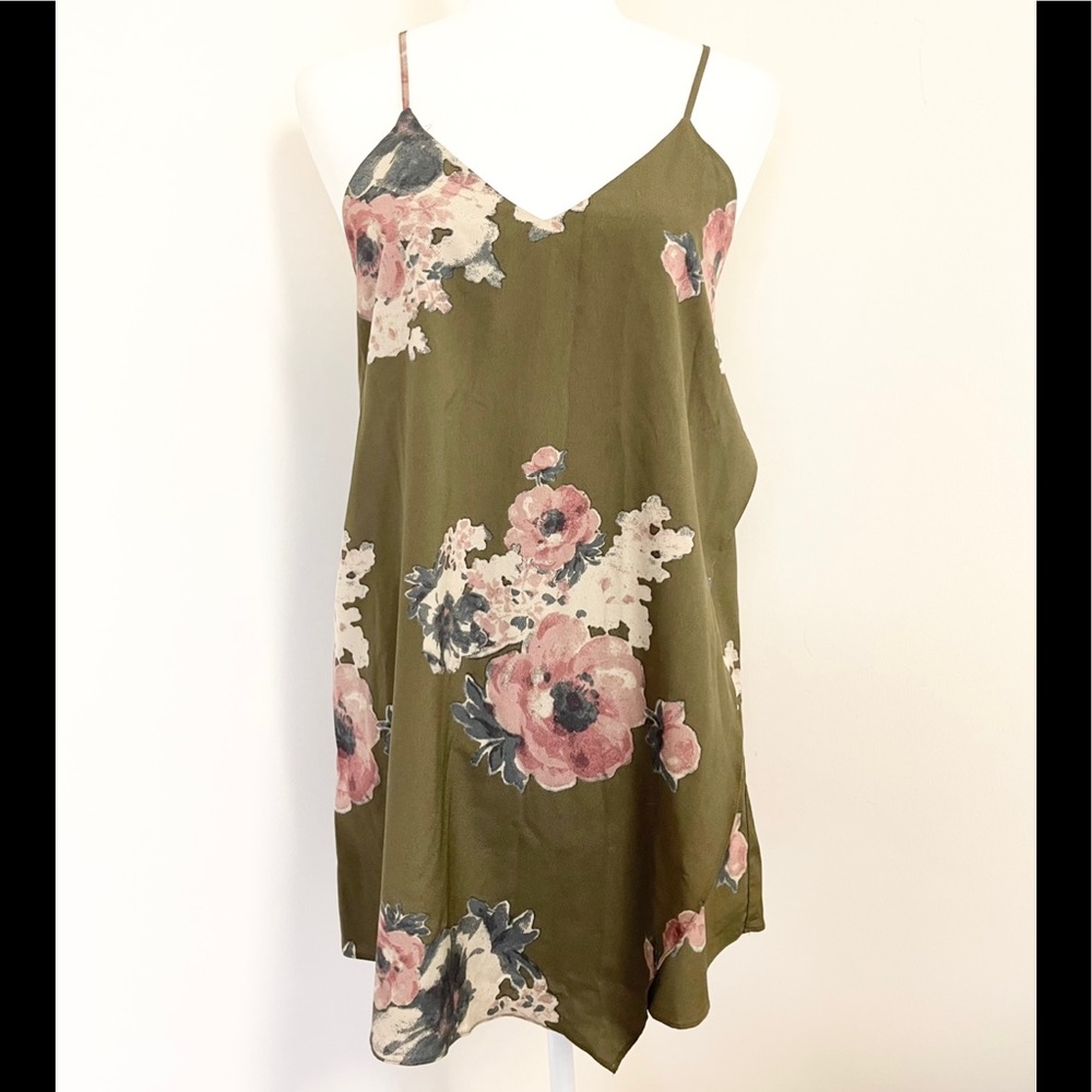 Gorgeous Free People army green floral slip dress! - Picture 3 of 9